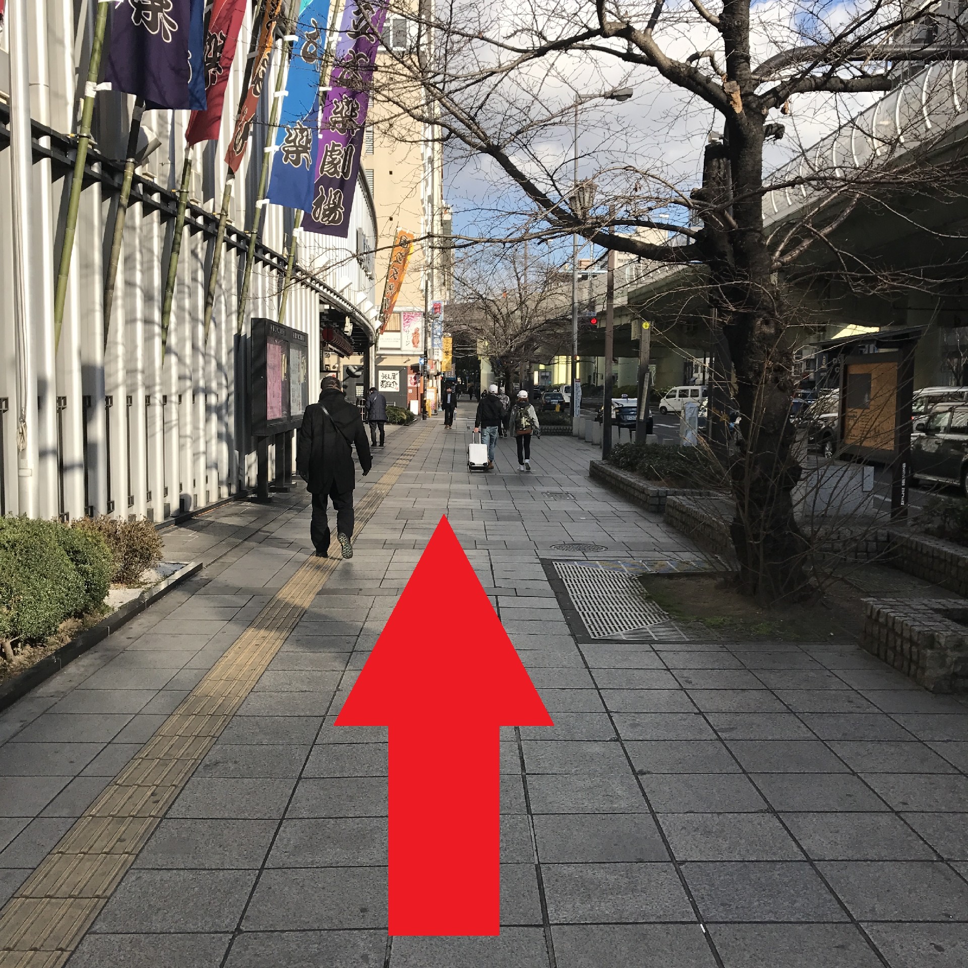 日本橋駅から店舗までのアクセス案内 6
