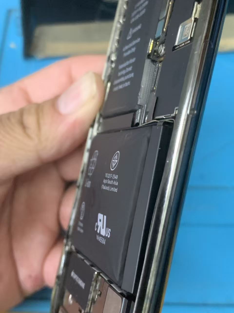 1780304519709622.jpg iphonex-battery-expansion-repair-report-osaka (8).jpg