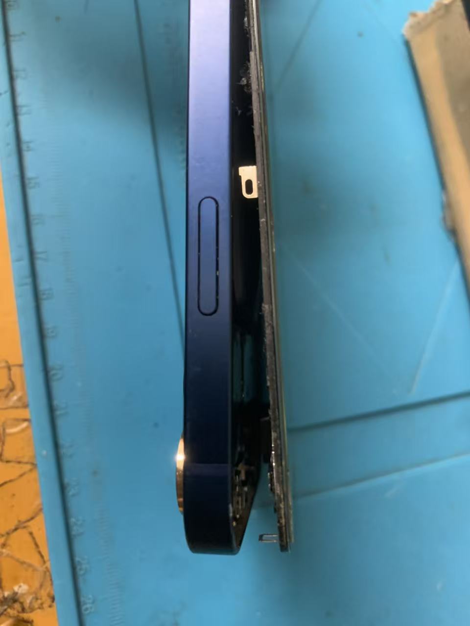 1780815656361079.jpg iphone12-battery-repair-osaka-namba (1).jpg